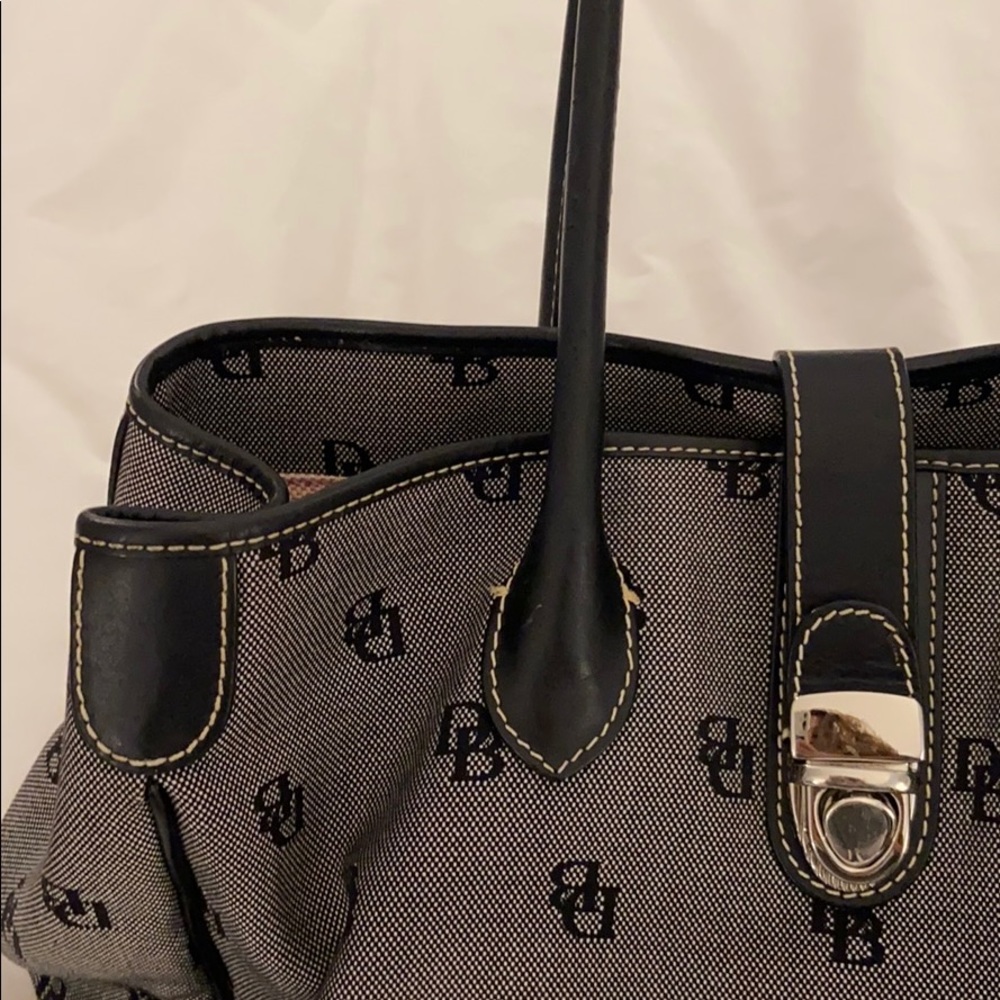 Dooney&Bourke Bag - Picture 5 of 15